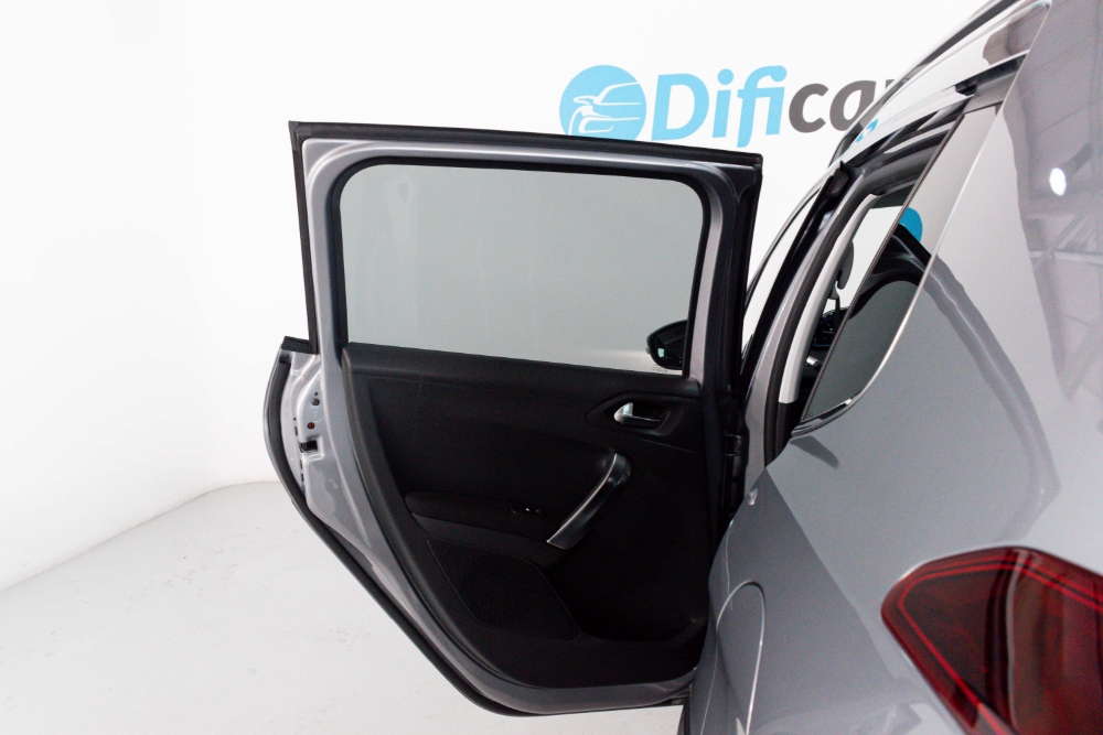 Peugeot 2008 2008  1.5 HDI 100CV ALLURE foto 29