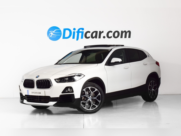 BMW X2 sDrive 18i Advantage foto miniatura