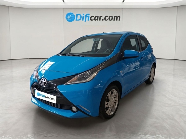 Toyota Aygo AYGO 1.0 70CV X-PLAY 5P foto miniatura
